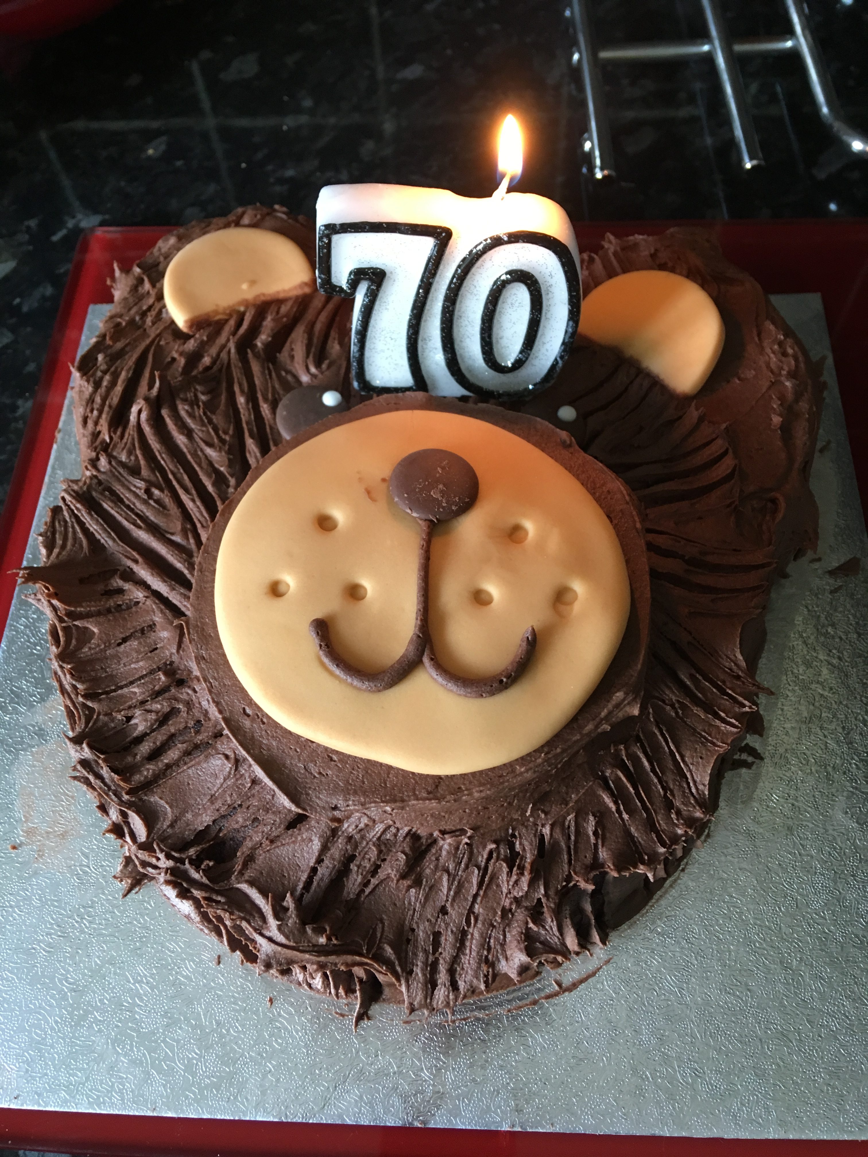 The 70th Birthday Cake I bought my mum; it's a bear's face with lots of thick icing.